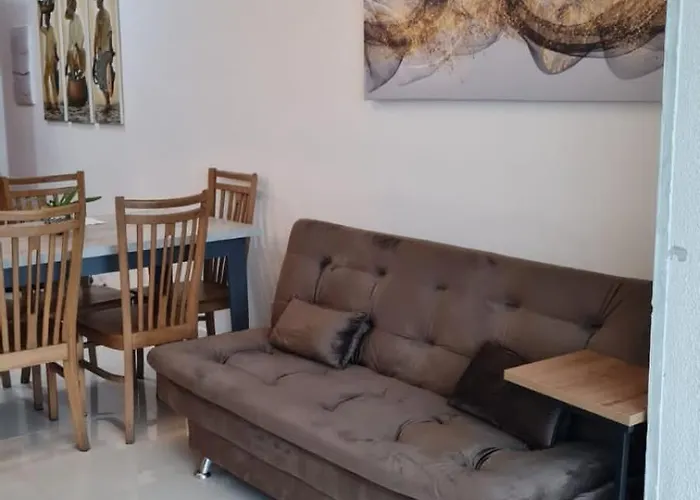 Apartamento Praia Das Toninhas 500 Metros Da Praia Ubatuba